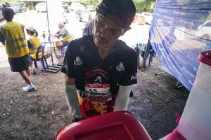 BIB: 
                            <button type="button" onclick="openModal(28158750)" class="btn btn-primary btn-sm float-right btn-popup" data-toggle="modal" data-target=".modal-high-quality">
                        <i class="fas fa-shopping-cart"></i> Add to Cart
                    </button>
                                            <button type="button" onclick="isThisMe(28158750, true)" class="btn btn-success btn-sm float-right btn-popup btn-isme hidden" data-toggle="tooltip" data-placement="bottom" title="นี่คือรูปของคุณใช่ไหม คลิกที่นี่เพื่อเอาเข้าอัลบั้ม">
                        <i class="fas fa-plus"></i> Add to album
                    </button>
                    <button type="button" onclick="isThisMe(28158750, false)" class="btn btn-warning btn-sm float-right btn-popup btn-isnotme hidden">
                        <i class="fas fa-ban"></i> Remove from album
                    </button>